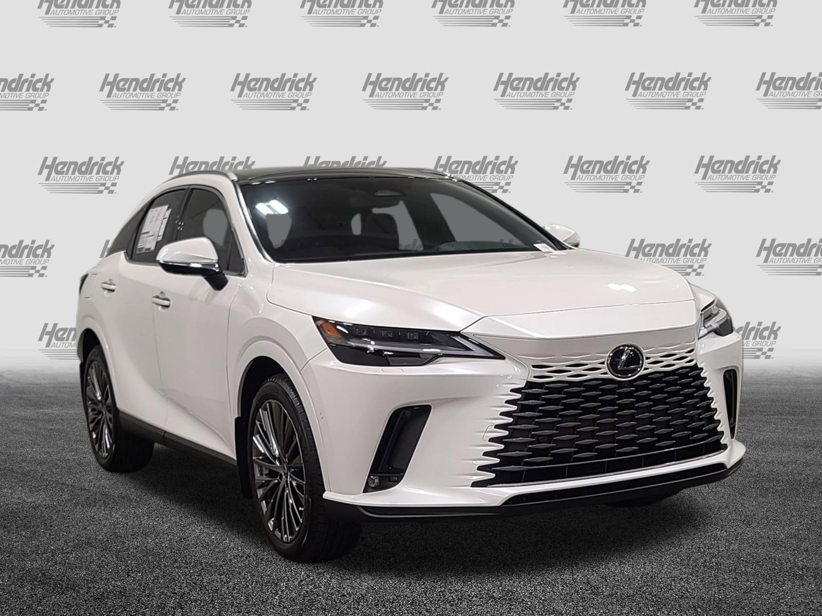 New 2026 Lexus RX 450h AWD image 2
