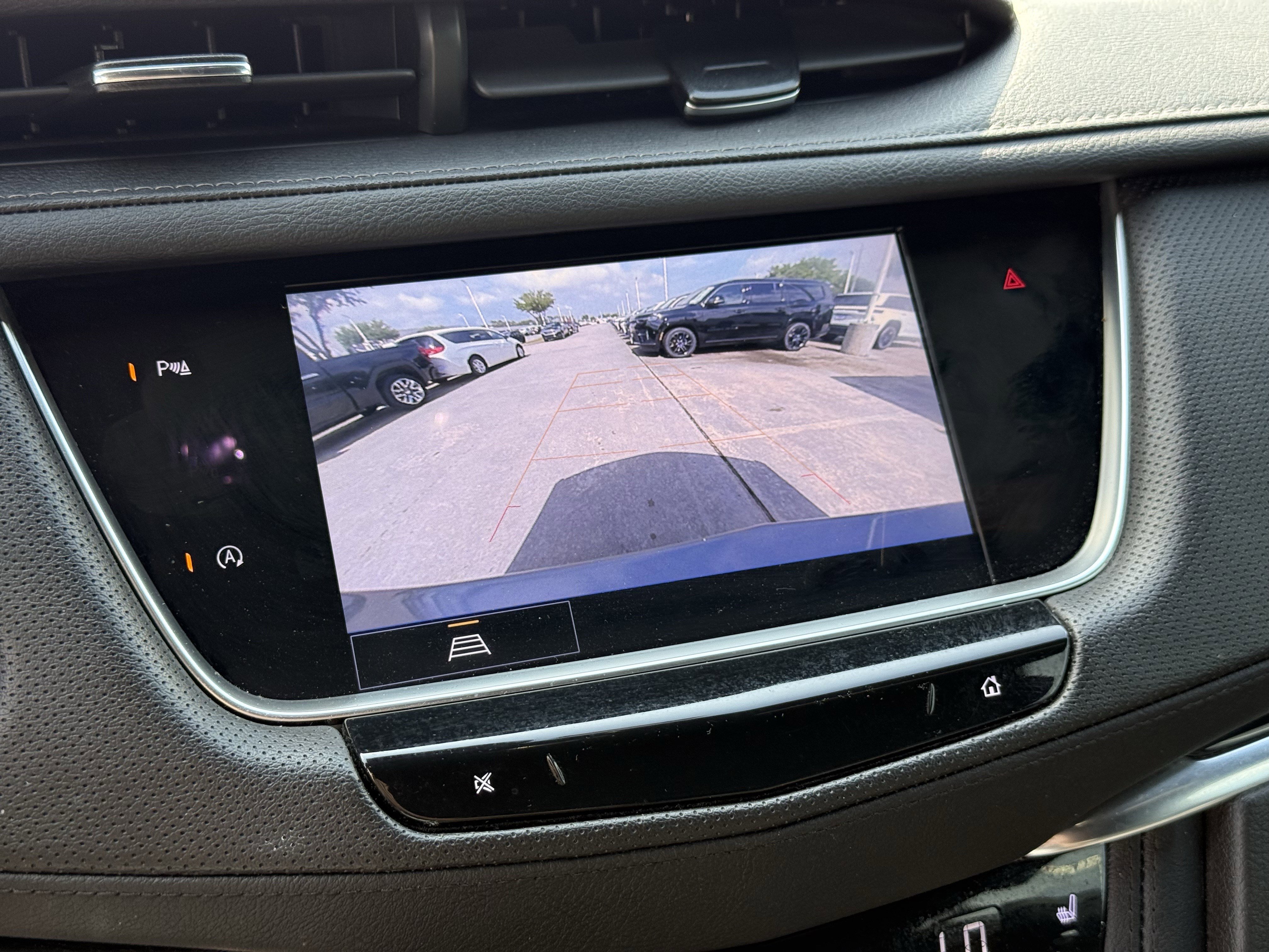 Used 2023 Cadillac XT5 Premium Luxury FWD image 22