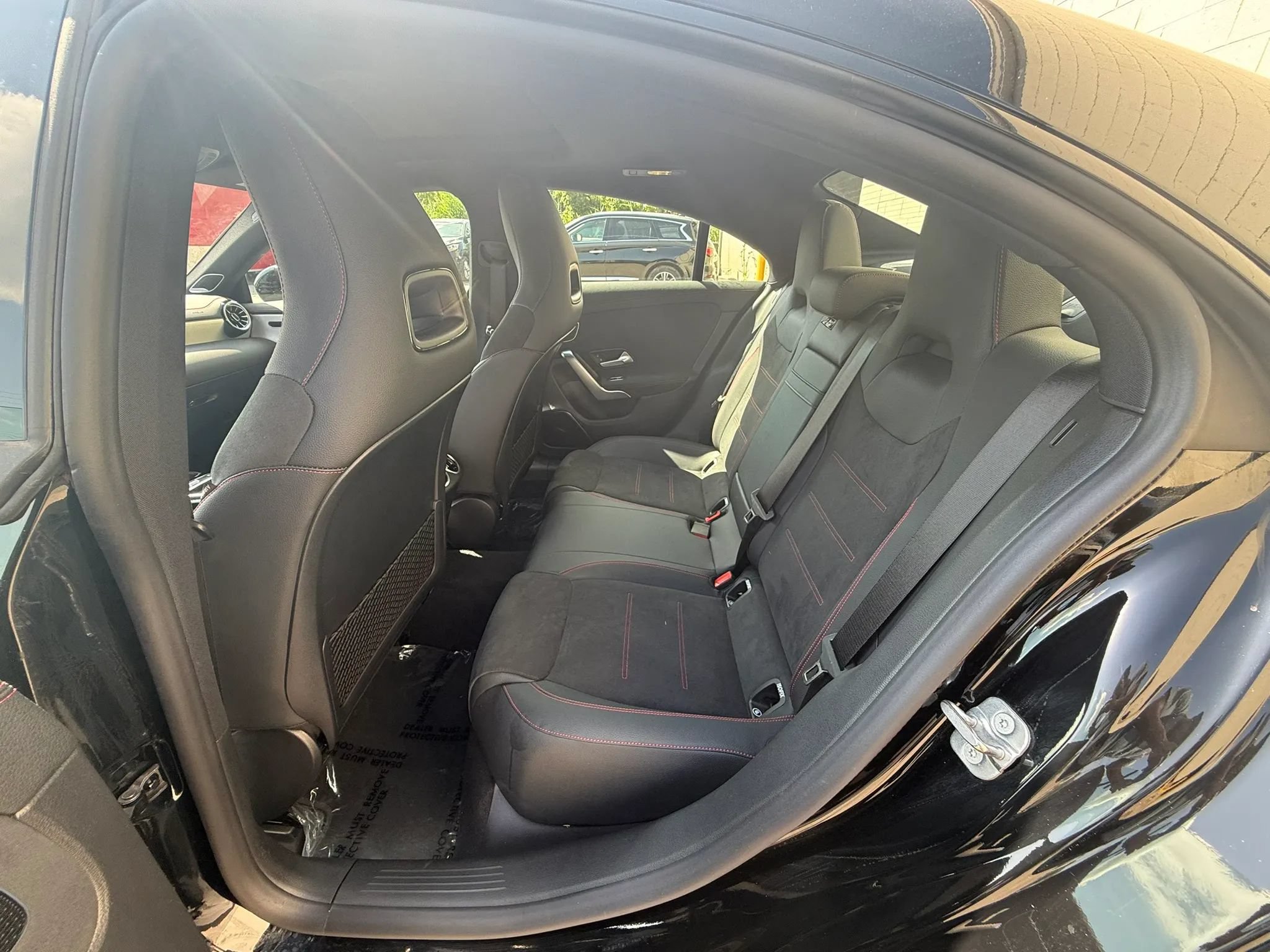 Used 2025 Mercedes-Benz CLA 250 4MATIC w/ AMG Night Package image 29