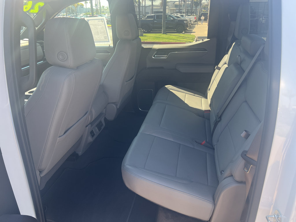Used 2026 GMC Sierra 1500 SLT RWD image 13