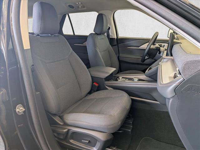 Used 2025 Ford Explorer Active RWD image 22