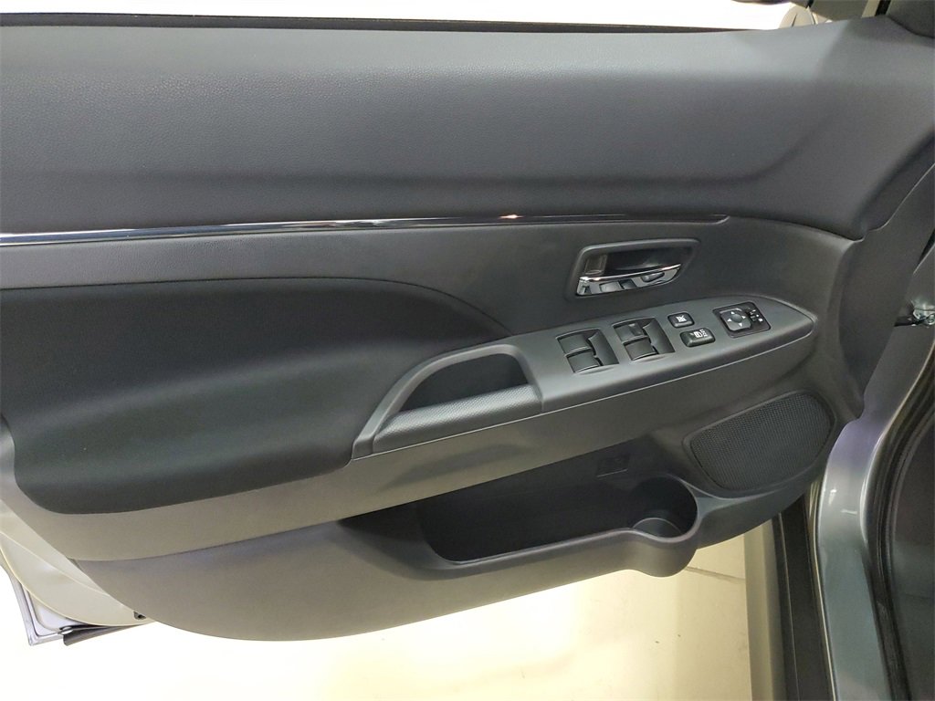 New 2025 Mitsubishi Outlander Sport AWD image 17