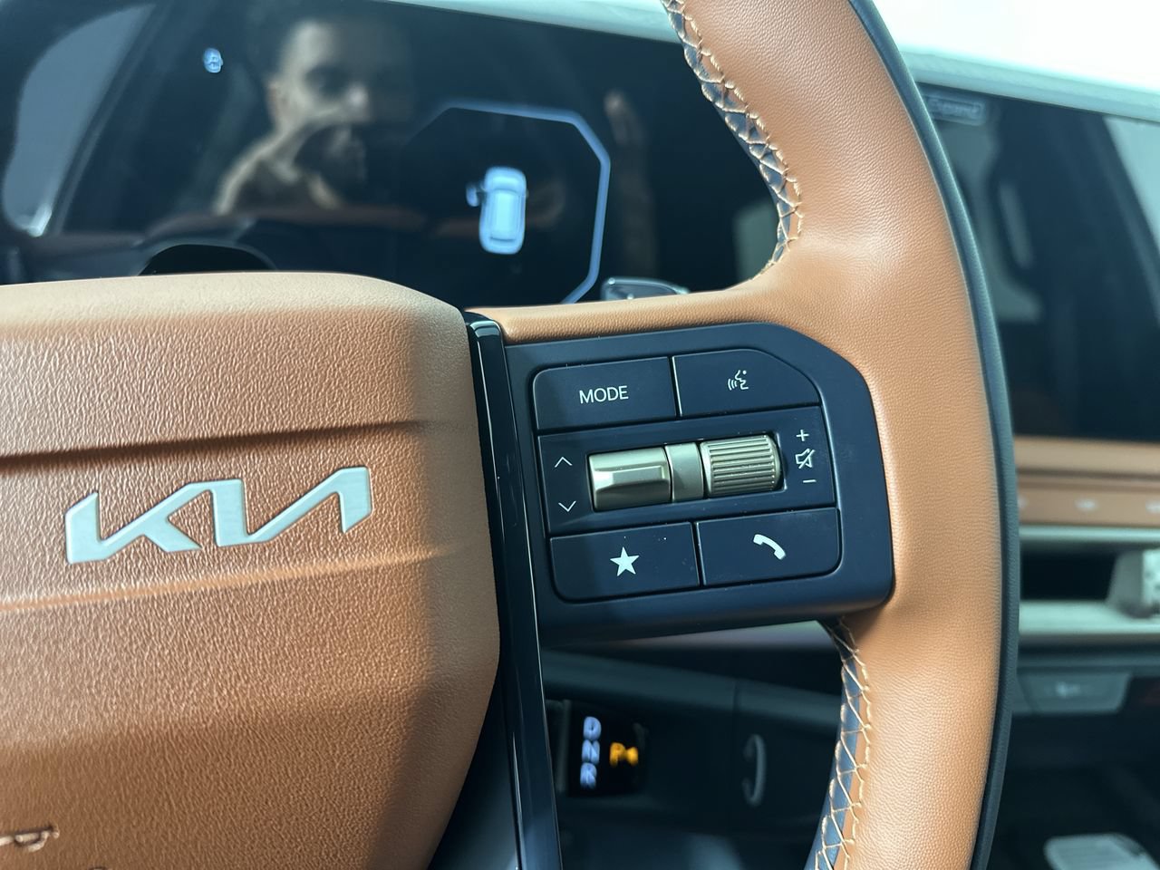 New 2027 Kia Telluride SX w/ Towing Package FWD image 7