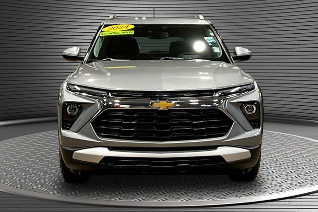 Certified 2024 Chevrolet TrailBlazer LT w/ Convenience Package AWD/4WD image 2