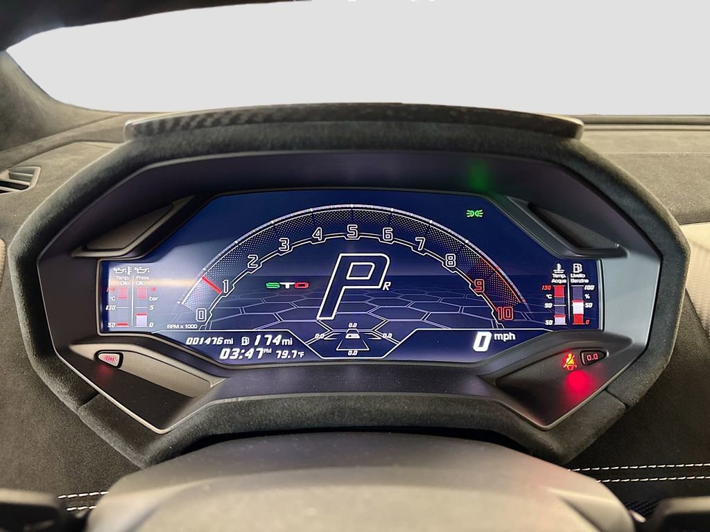 Used 2023 Lamborghini Huracan STO image 10