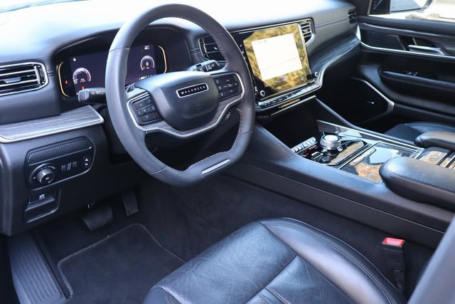 Used 2022 Jeep Wagoneer Series II image 4