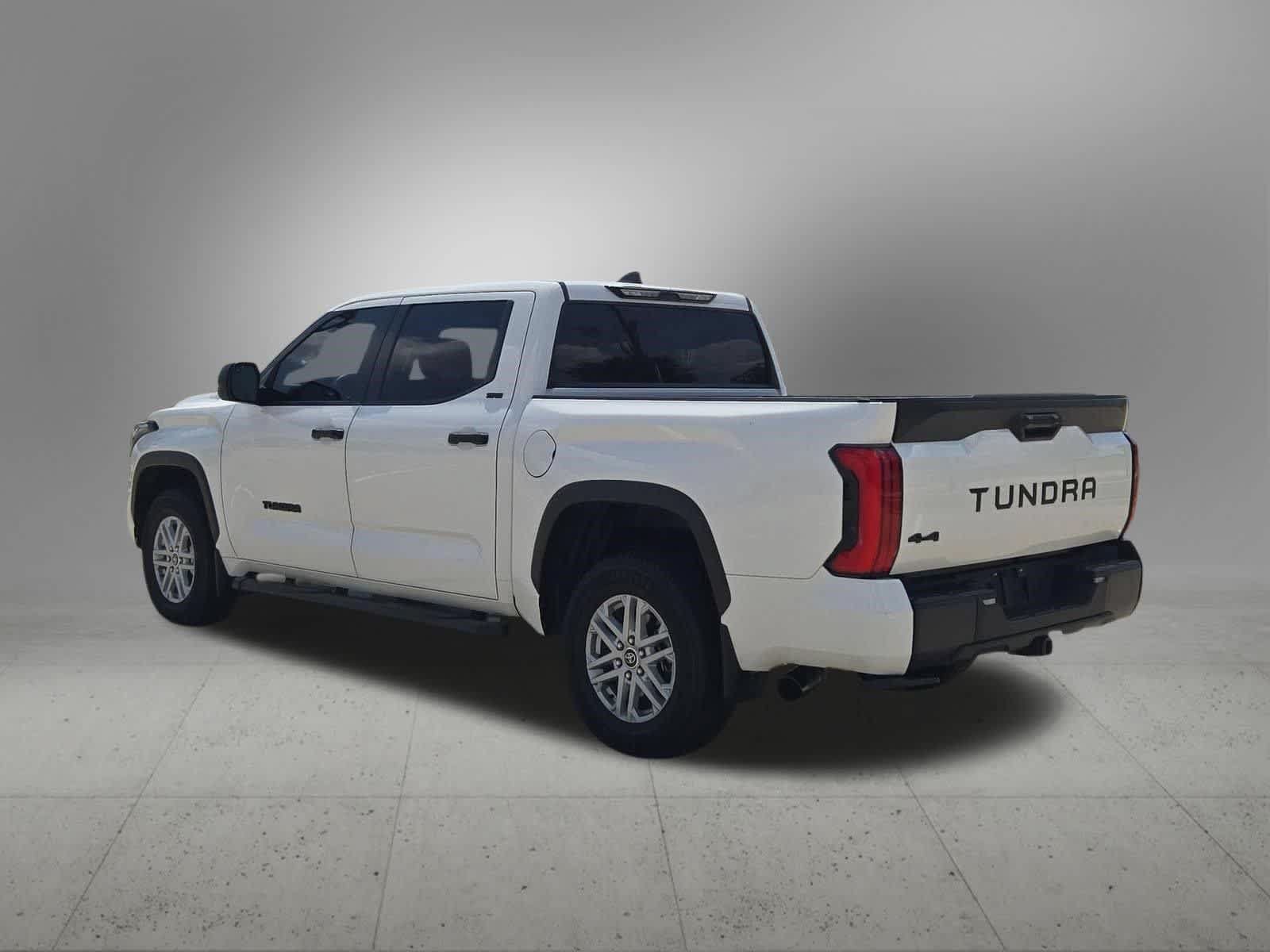 Used 2024 Toyota Tundra SR5 AWD/4WD image 4