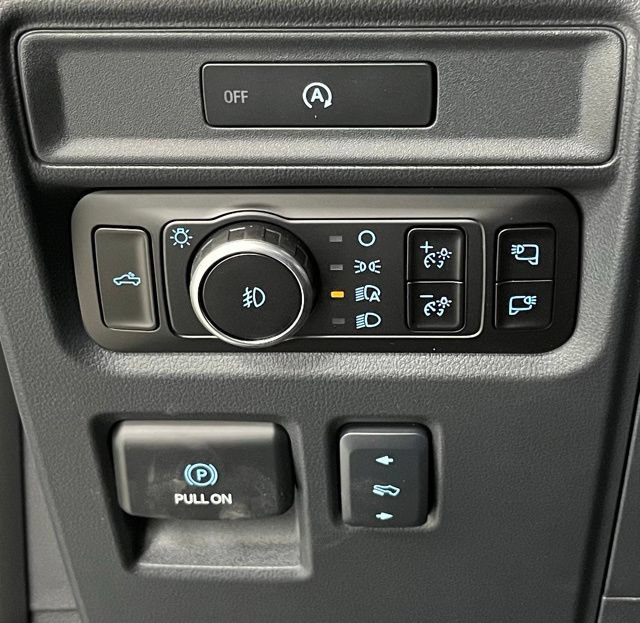 Used 2025 Ford F150 Lariat AWD/4WD image 32