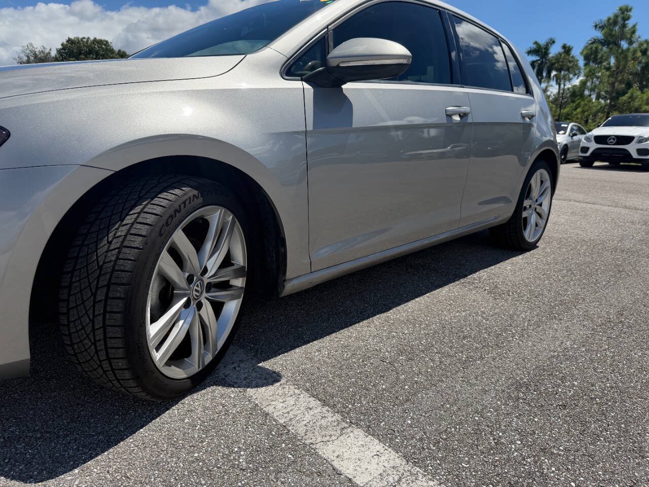 Used 2015 Volkswagen Golf TDI SEL FWD image 10