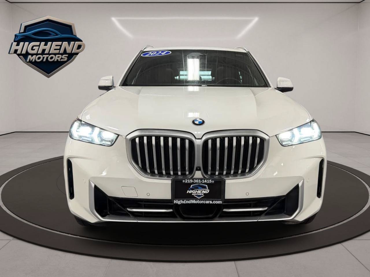 Used 2024 BMW X5 xDrive40i w/ Premium Package AWD/4WD image 9