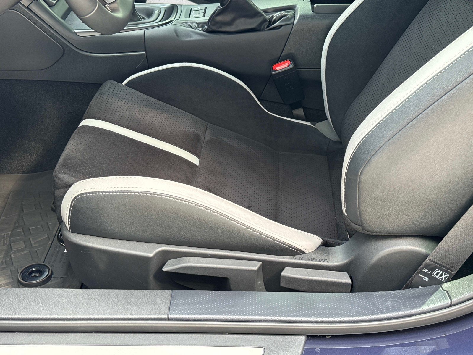 Used 2025 Subaru BRZ Limited RWD image 13