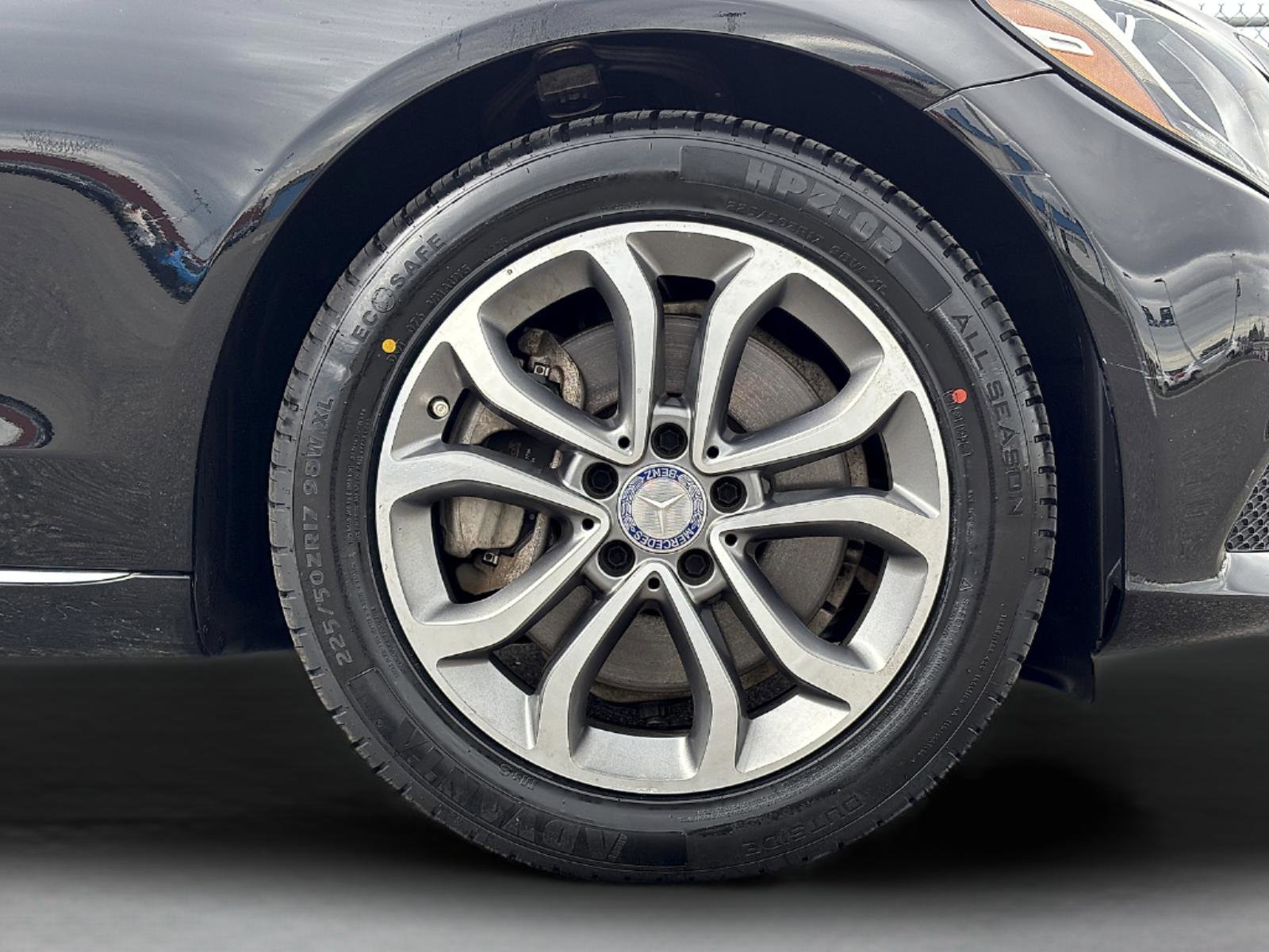 Used 2017 Mercedes-Benz C 300 4MATIC image 9