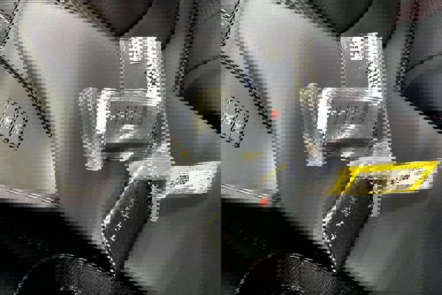 Certified 2025 Lexus UX 300h AWD w/ Accessory Package (Z1) image 15