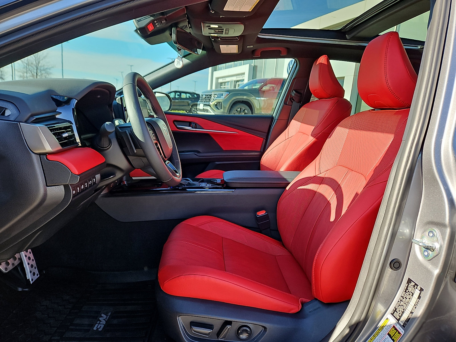 Used 2026 Toyota Camry XSE w/ Premium Plus Package image 9