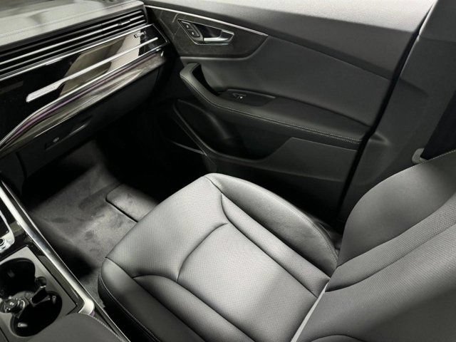 New 2026 Audi Q8 Premium Plus AWD/4WD image 18