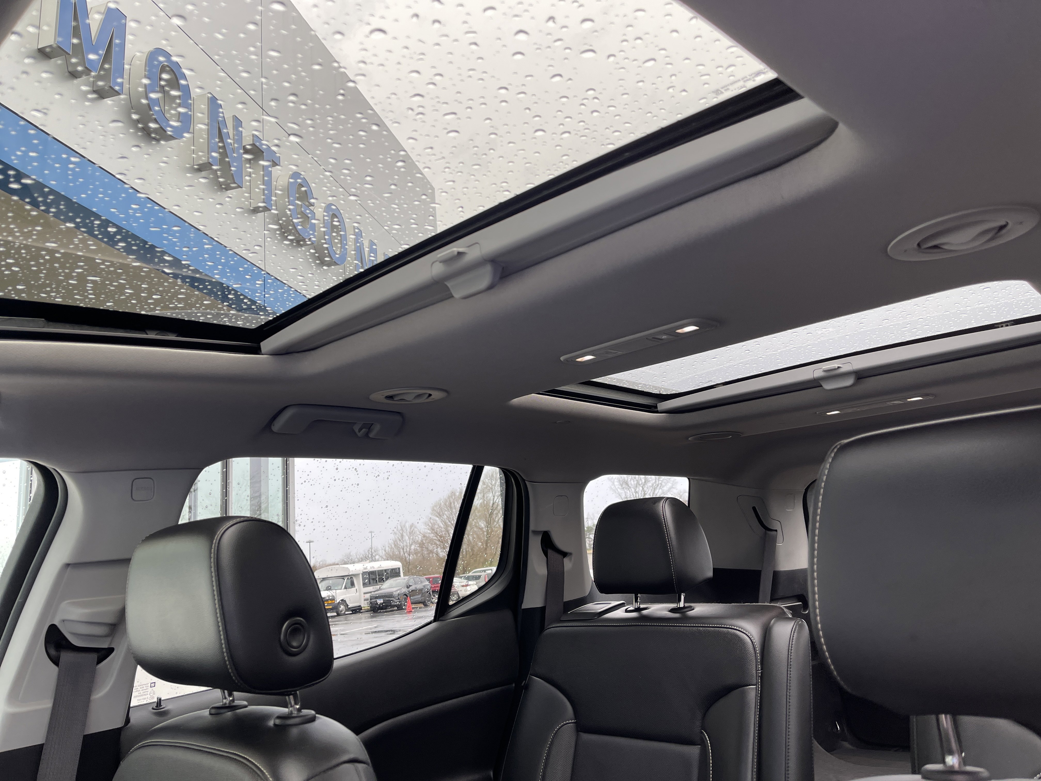 Used 2020 GMC Acadia SLT image 27