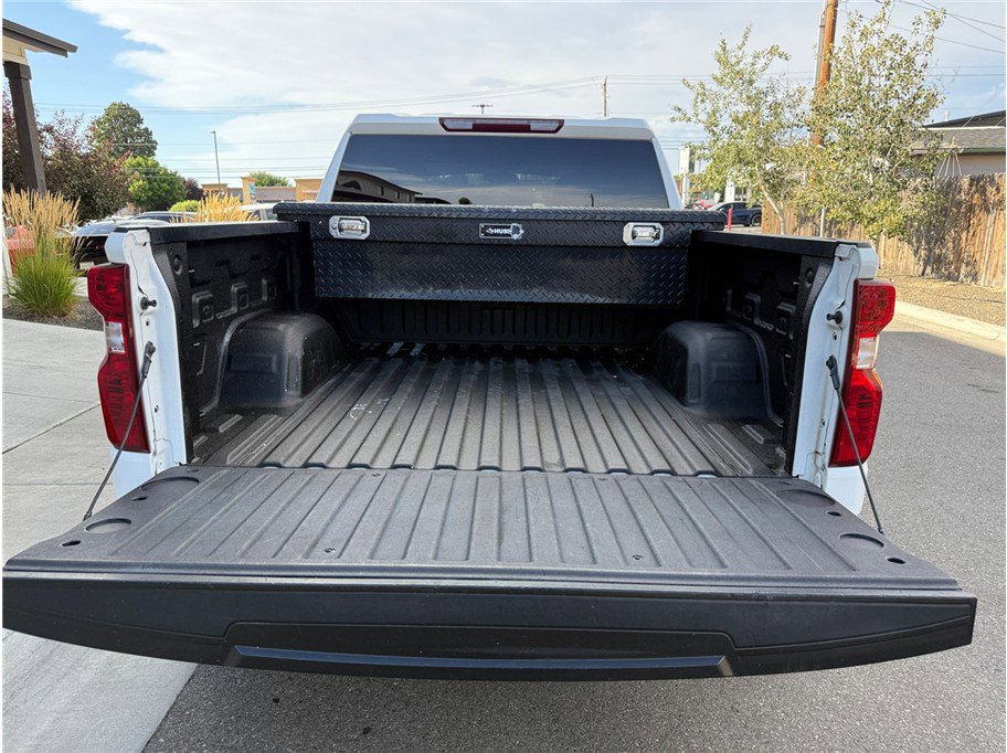 Used 2021 Chevrolet Silverado 1500 LT w/ Bed Protection Package image 35
