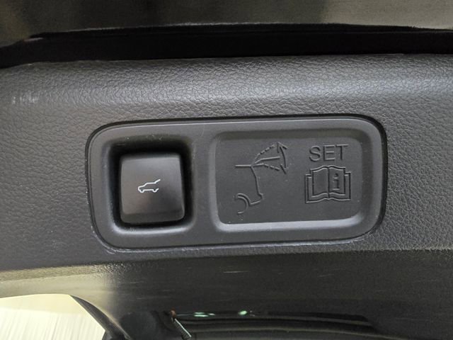Used 2024 Ford Expedition Max Limited AWD/4WD image 29