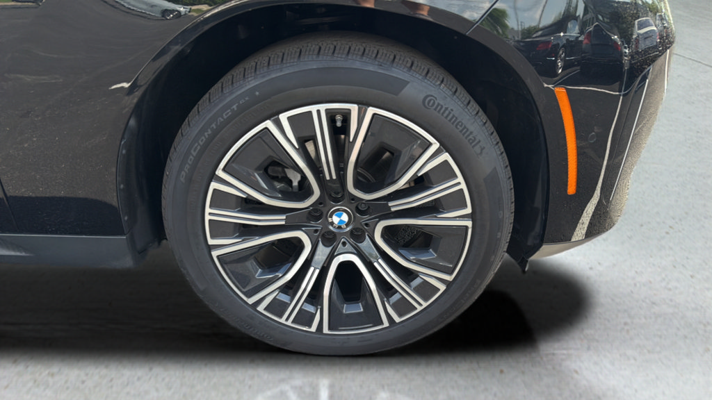 Used 2025 BMW X3 xDrive30i w/ Premium Package AWD/4WD image 13