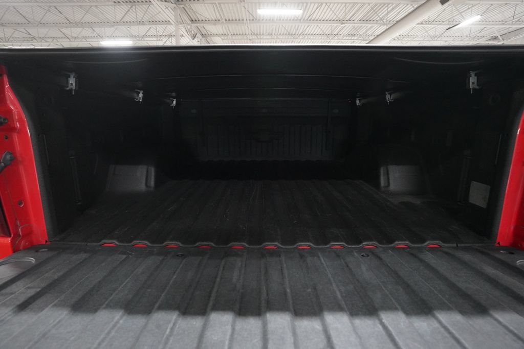 Used 2020 Chevrolet Silverado 1500 RST AWD/4WD image 10