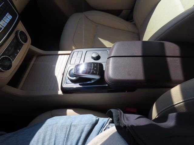 Used 2019 Mercedes-Benz GLE 400 4MATIC image 27