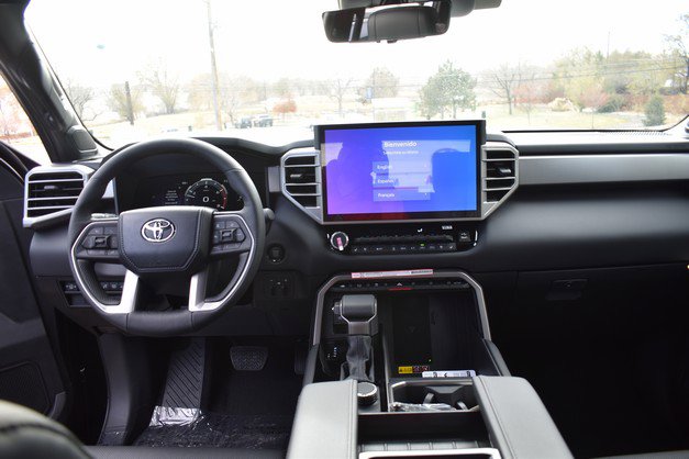 New 2025 Toyota Tundra Limited image 9