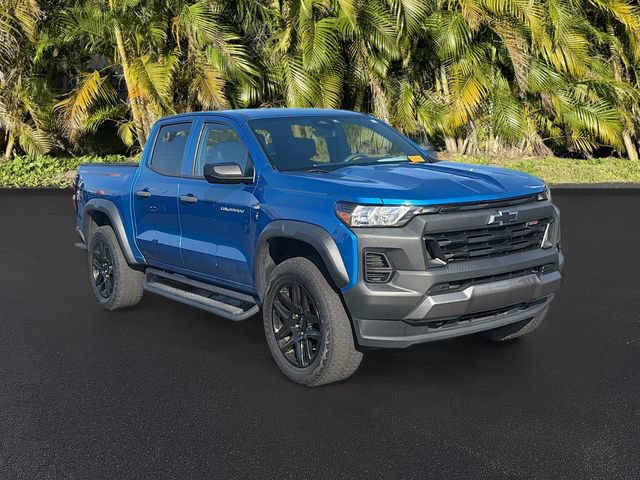 Used 2023 Chevrolet Colorado Trail Boss w/ Advanced Trailering Package AWD/4WD image 2