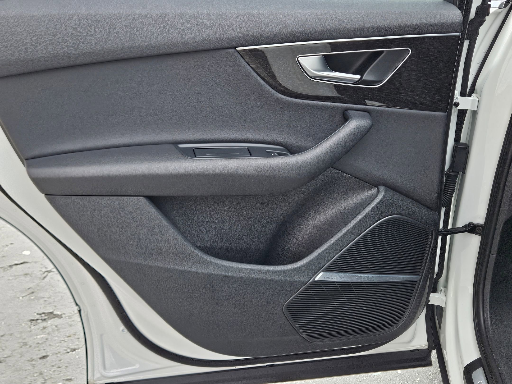 Used 2022 Audi Q7 Premium Plus image 23