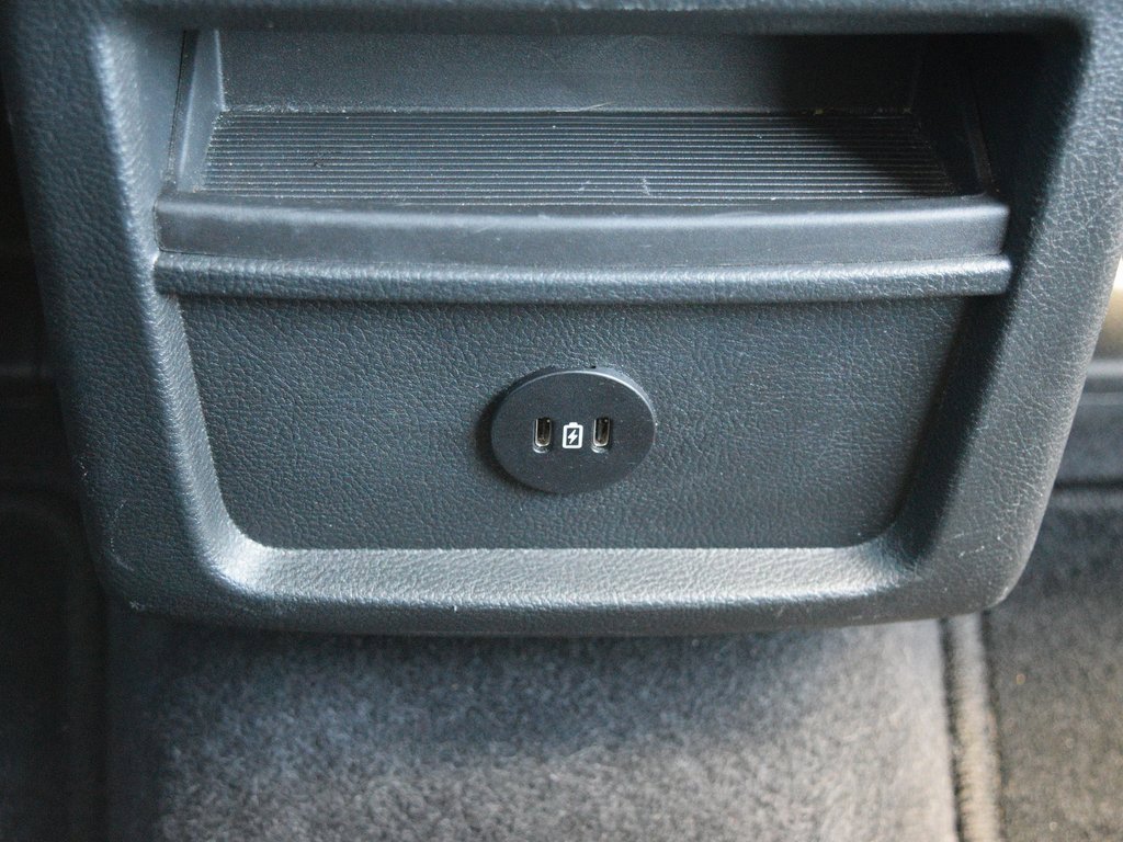 Used 2023 Ford Edge SEL image 31