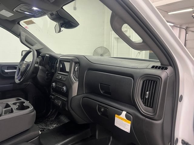 New 2026 Chevrolet Silverado 1500 W/T w/ WT Value Package AWD/4WD image 24
