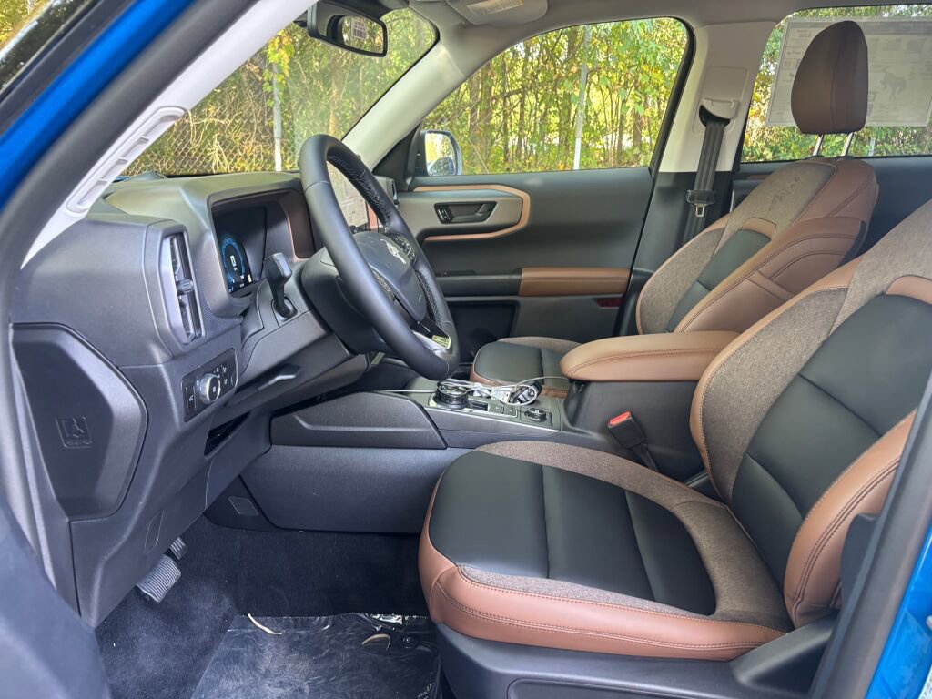 New 2025 Ford Bronco Sport Outer Banks w/ Outer Banks Tech Package+ image 9