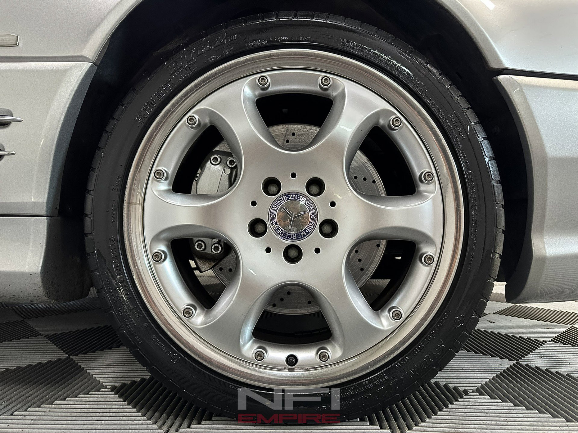 Used 2002 Mercedes-Benz SL 500 image 34