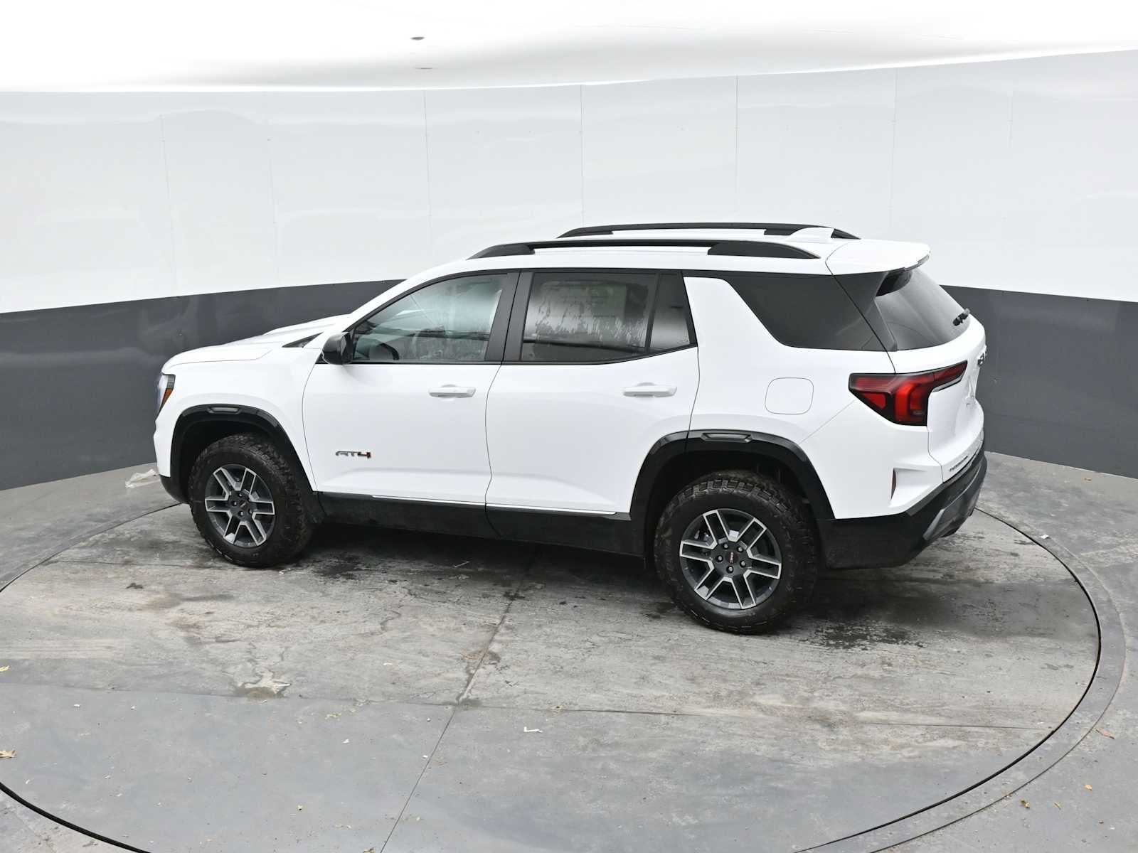 New 2027 GMC Terrain AT4 AWD/4WD image 28