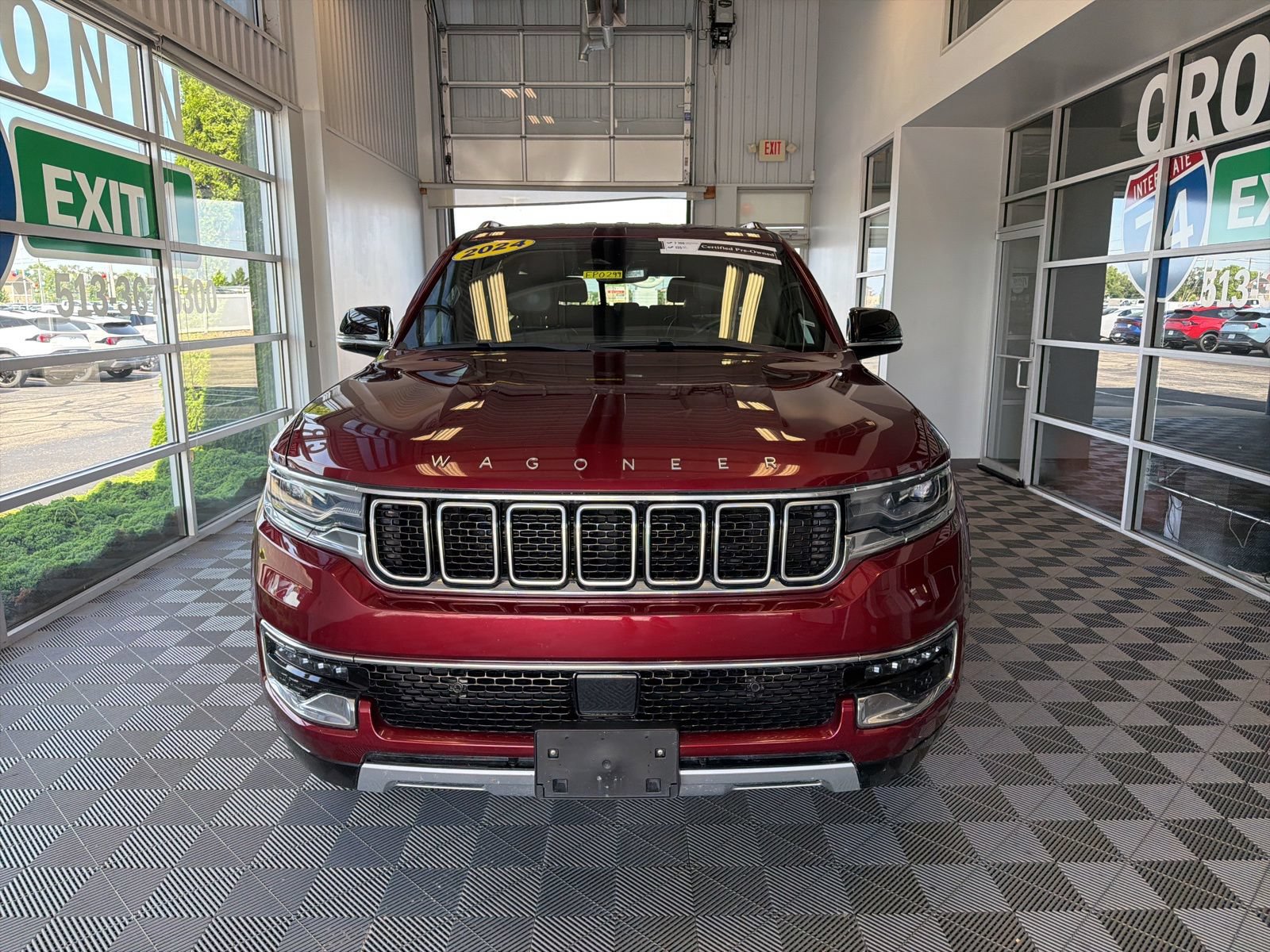 Used 2024 Jeep Wagoneer Series II AWD/4WD image 2