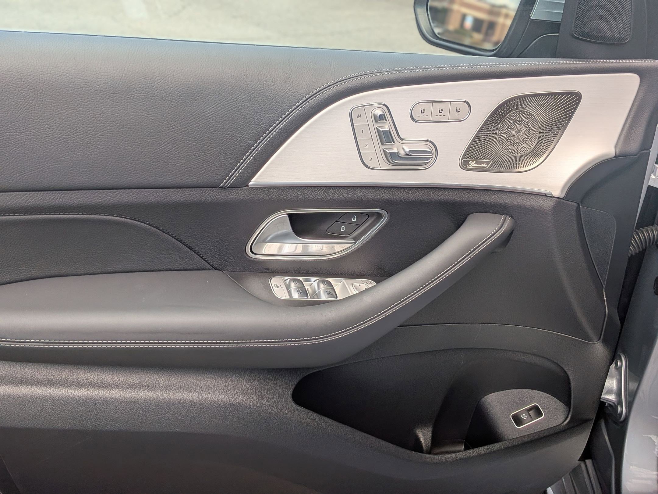 Used 2025 Mercedes-Benz GLE 53 AMG 4MATIC Coupe image 12