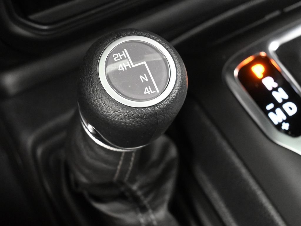 New 2026 Jeep Gladiator Sport AWD/4WD image 22