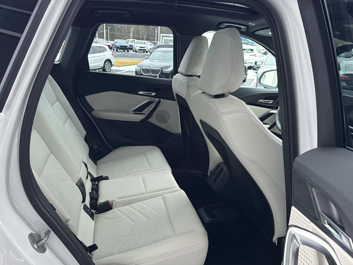 New 2026 BMW X1 xDrive28i w/ Technology Package image 11