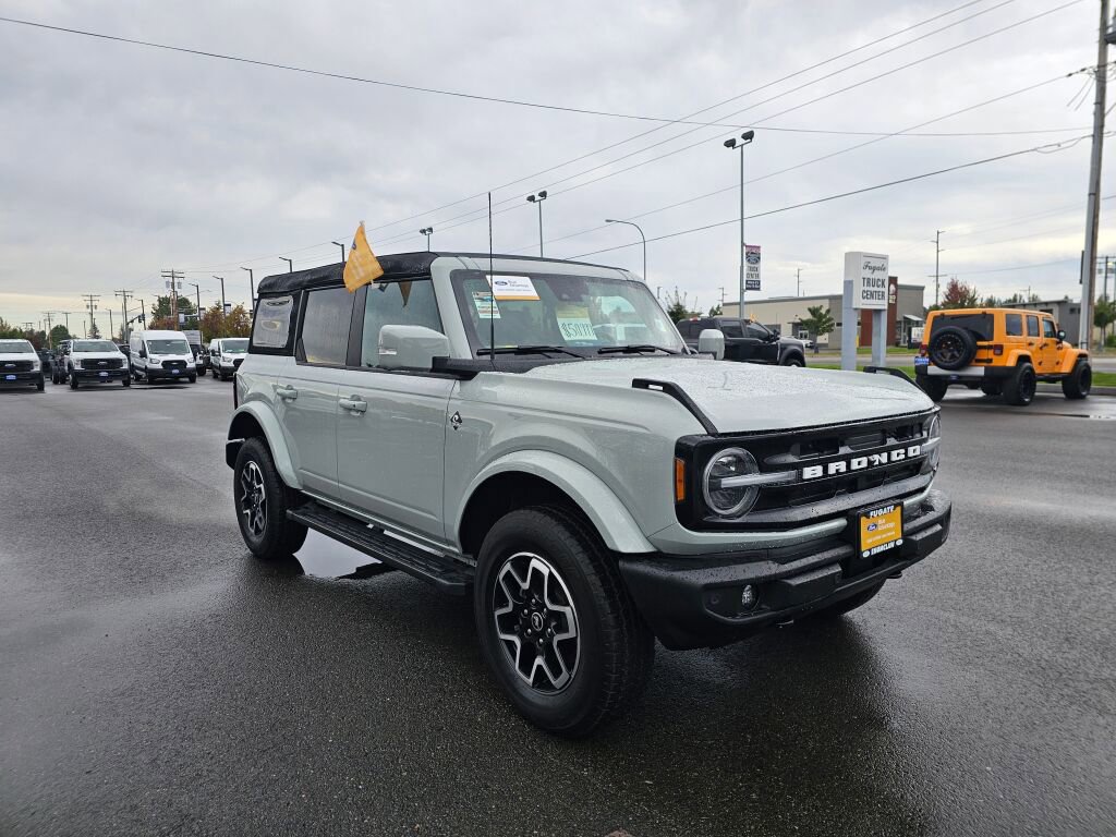 Certified 2024 Ford Bronco Outer Banks image 4