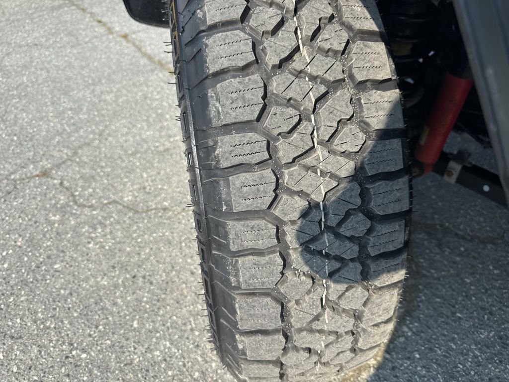 Used 2023 Jeep Wrangler Unlimited w/ Sun & Screen Package AWD/4WD image 34