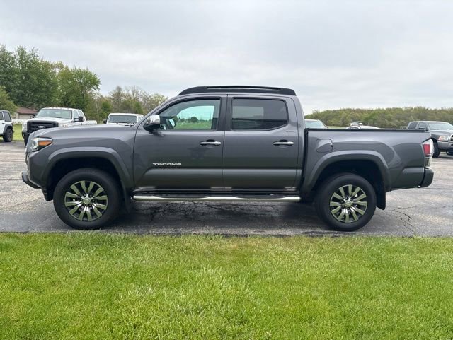 Used 2020 Toyota Tacoma Limited AWD/4WD image 10
