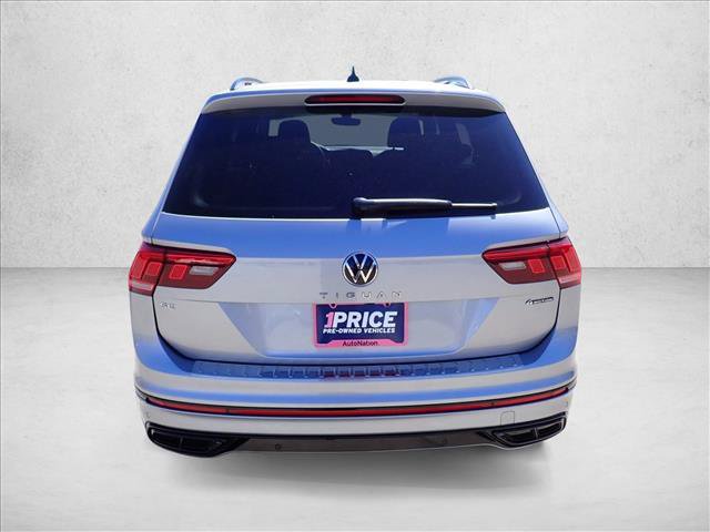 Used 2022 Volkswagen Tiguan SE R-Line AWD/4WD image 3