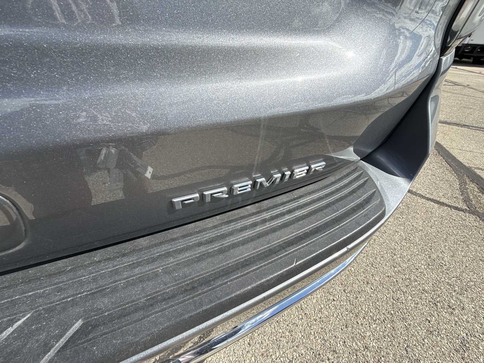 Certified 2021 Chevrolet Suburban Premier AWD/4WD image 32