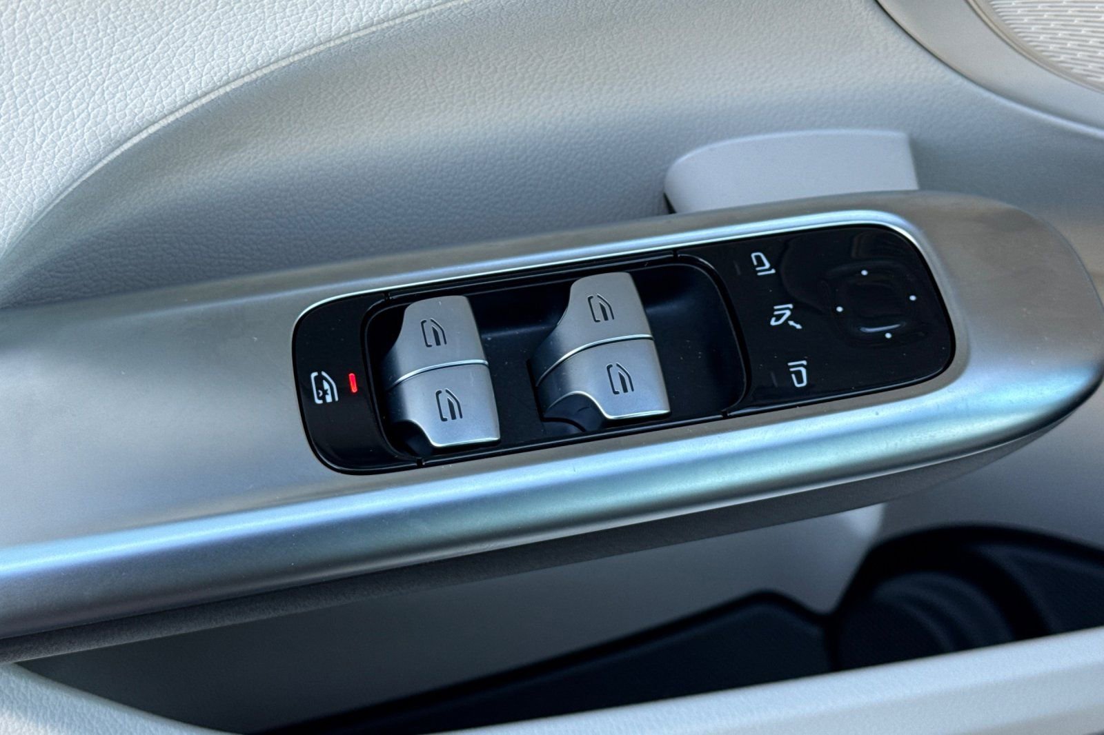 New 2026 Mercedes-Benz C 300 Sedan image 24