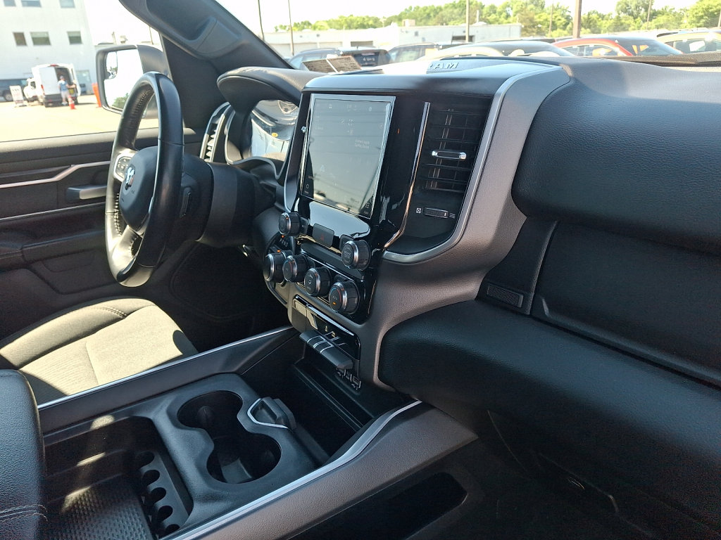 Used 2022 RAM 1500 Big Horn AWD/4WD image 12