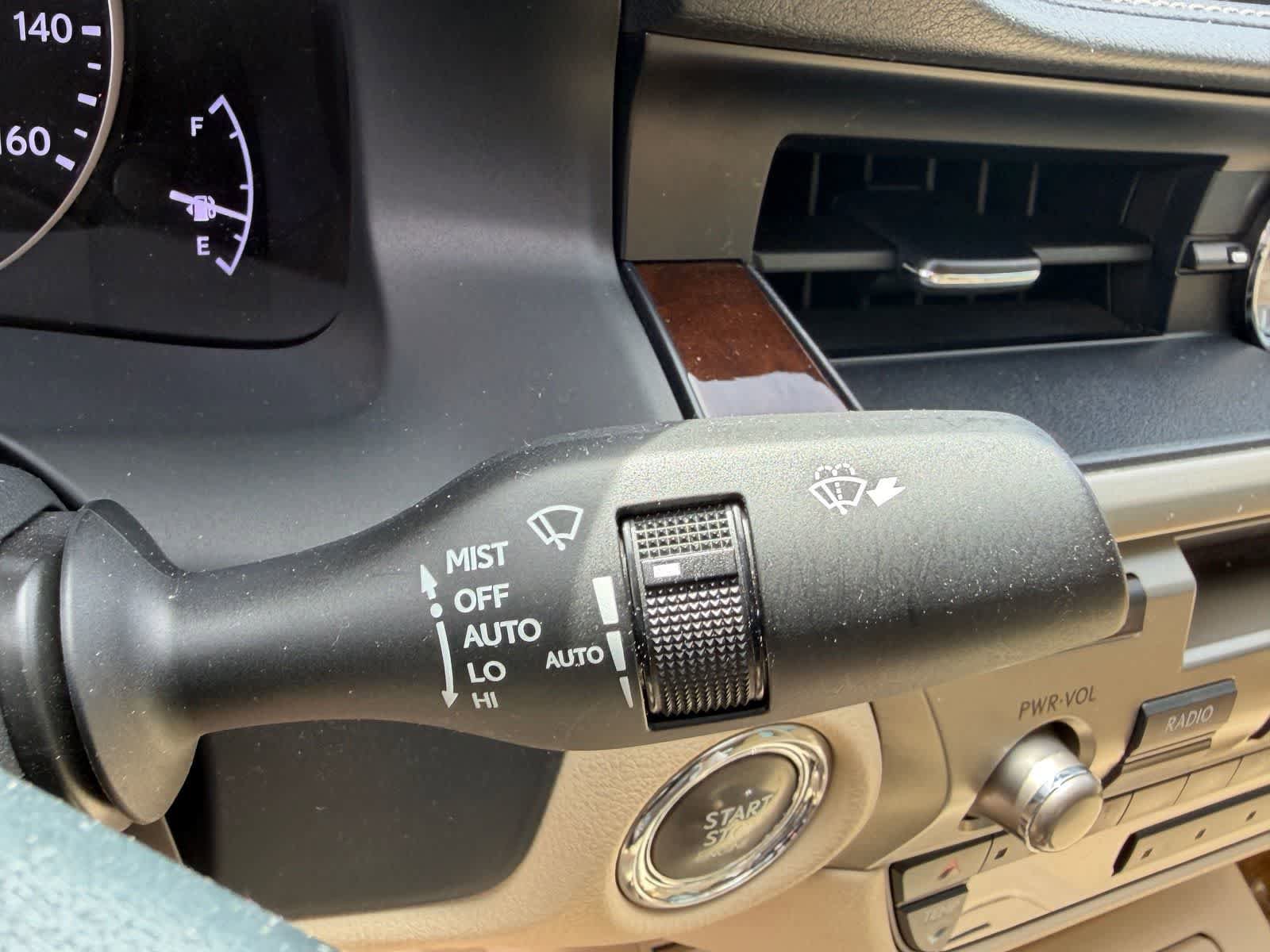 Used 2013 Lexus ES 350 w/ Premium Pkg FWD image 24