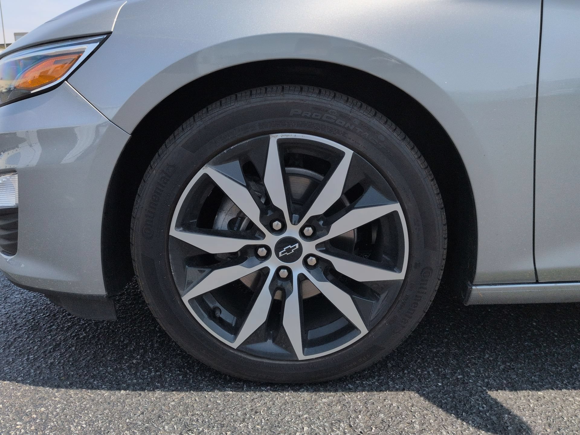 Certified 2024 Chevrolet Malibu RS FWD image 32