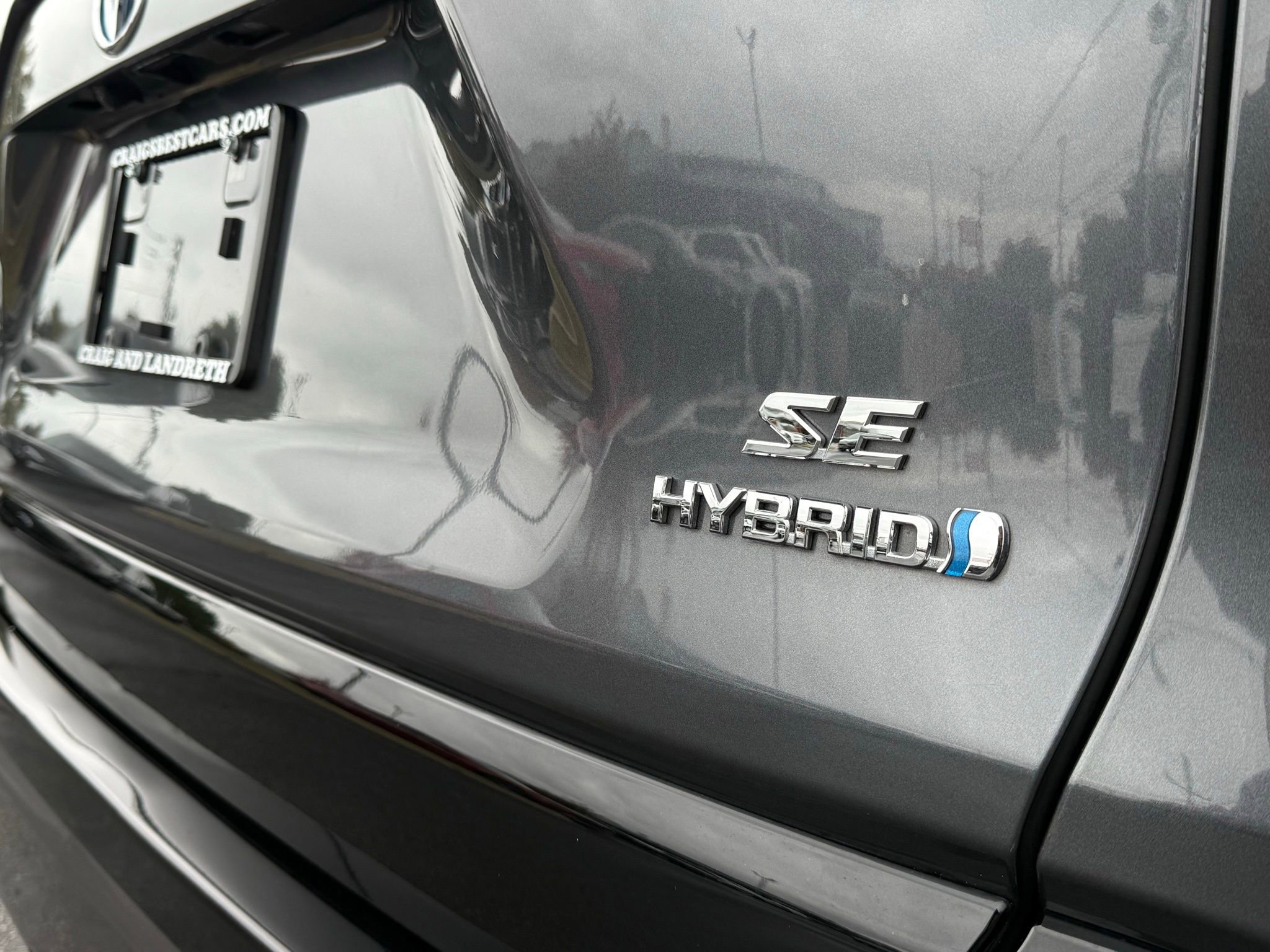 Used 2022 Toyota RAV4 SE image 10