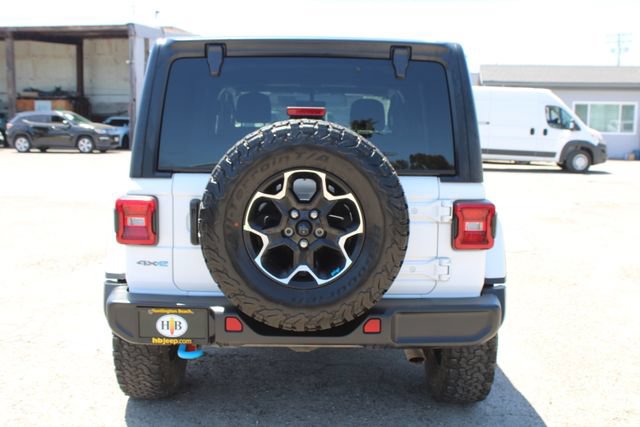 Used 2023 Jeep Wrangler Unlimited Rubicon 4xe w/ Cold Weather Group AWD/4WD image 5