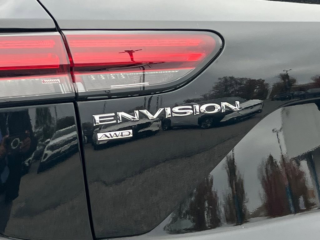 Used 2022 Buick Envision Essence w/ Safety Package image 7