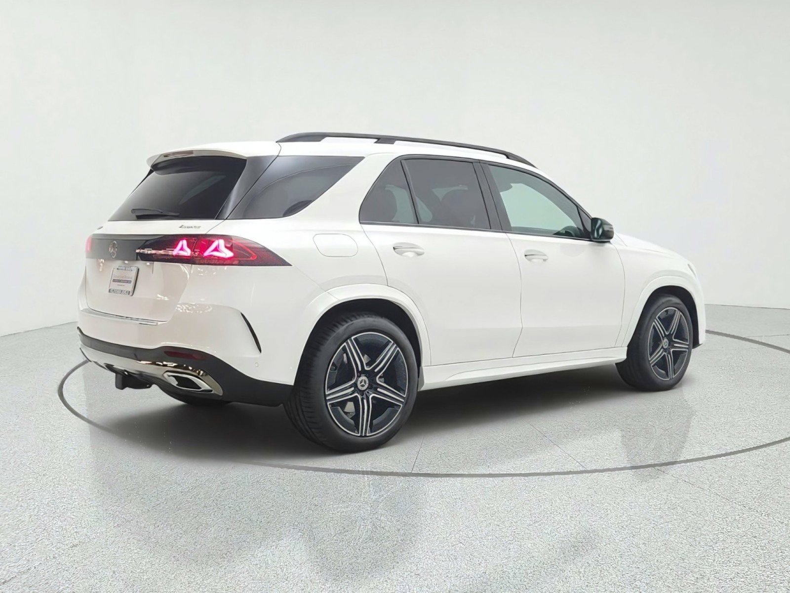 New 2027 Mercedes-Benz GLE 450 4MATIC image 5